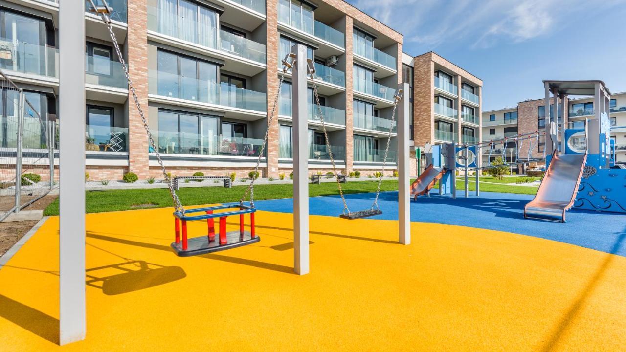 Apartament Zlota Perla Z Parkingiem 16 E Perlowa Przystan - Holiday City Kolobrzeg Exterior photo